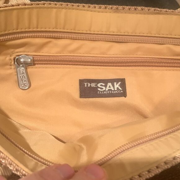 The Sak Elliott Lucca Handwoven Sand Tote - Sustainable, Lightweight, Casual Bag - Picture 6 of 8